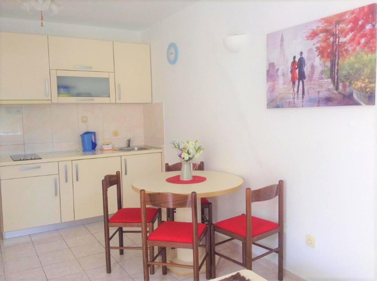 Bliss Apartments Budva Exterior photo